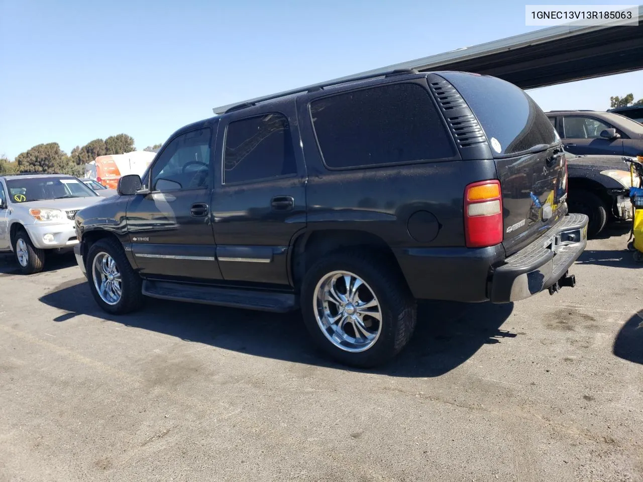 2003 Chevrolet Tahoe C1500 VIN: 1GNEC13V13R185063 Lot: 72722304