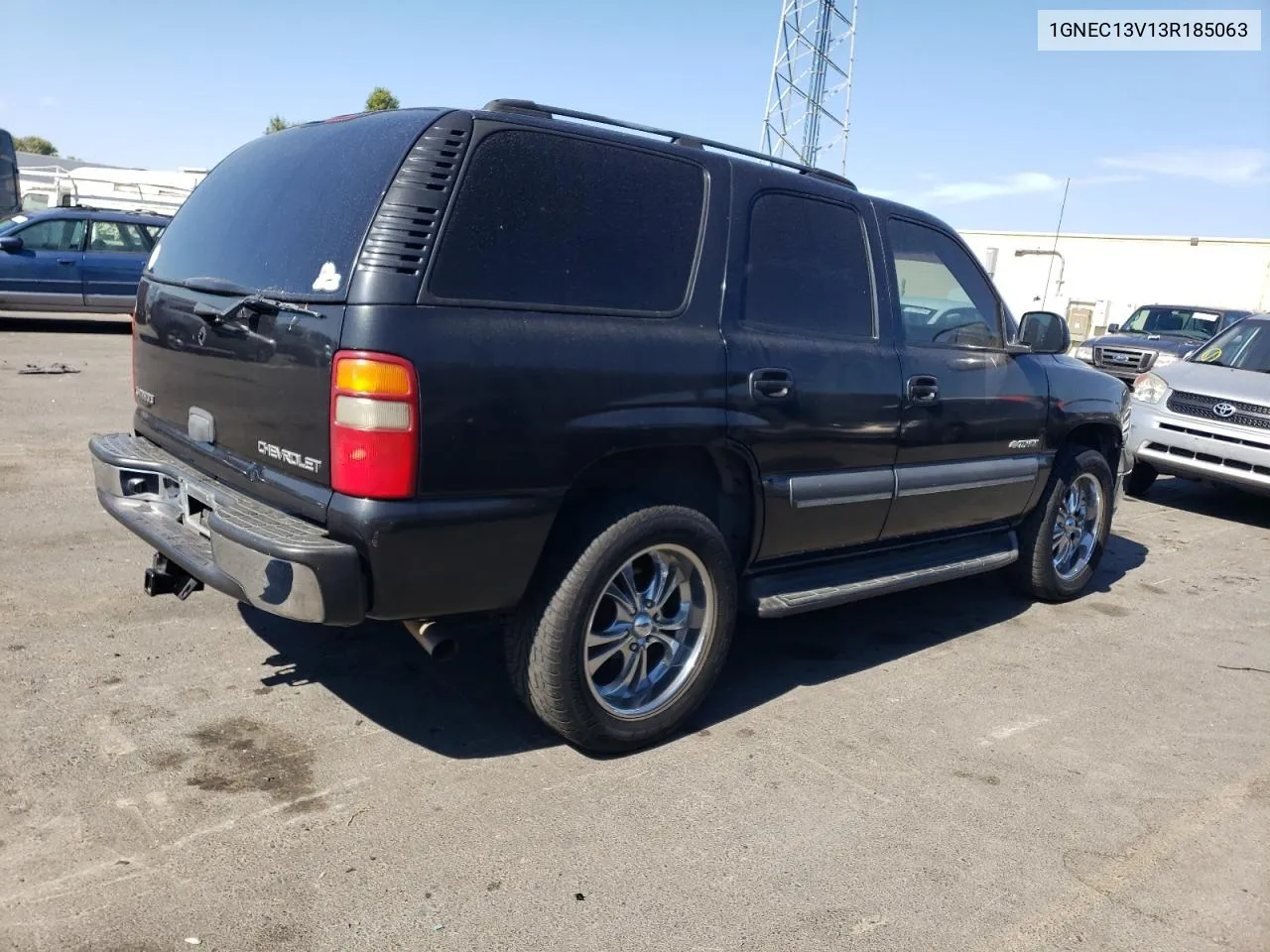 2003 Chevrolet Tahoe C1500 VIN: 1GNEC13V13R185063 Lot: 72722304