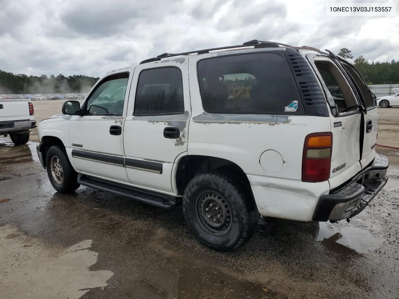 2003 Chevrolet Tahoe C1500 VIN: 1GNEC13V03J153557 Lot: 73797034