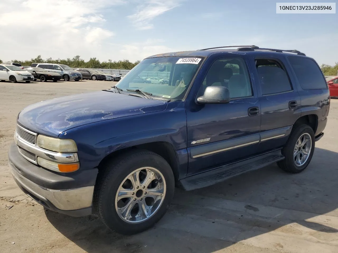 2003 Chevrolet Tahoe C1500 VIN: 1GNEC13V23J285946 Lot: 74539964