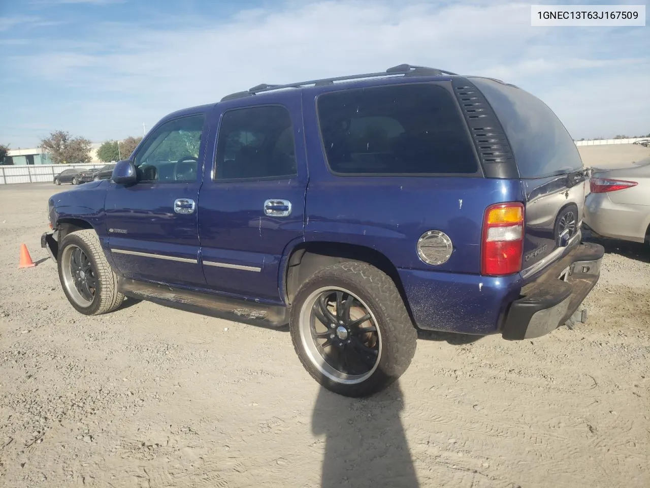 2003 Chevrolet Tahoe C1500 VIN: 1GNEC13T63J167509 Lot: 75519734