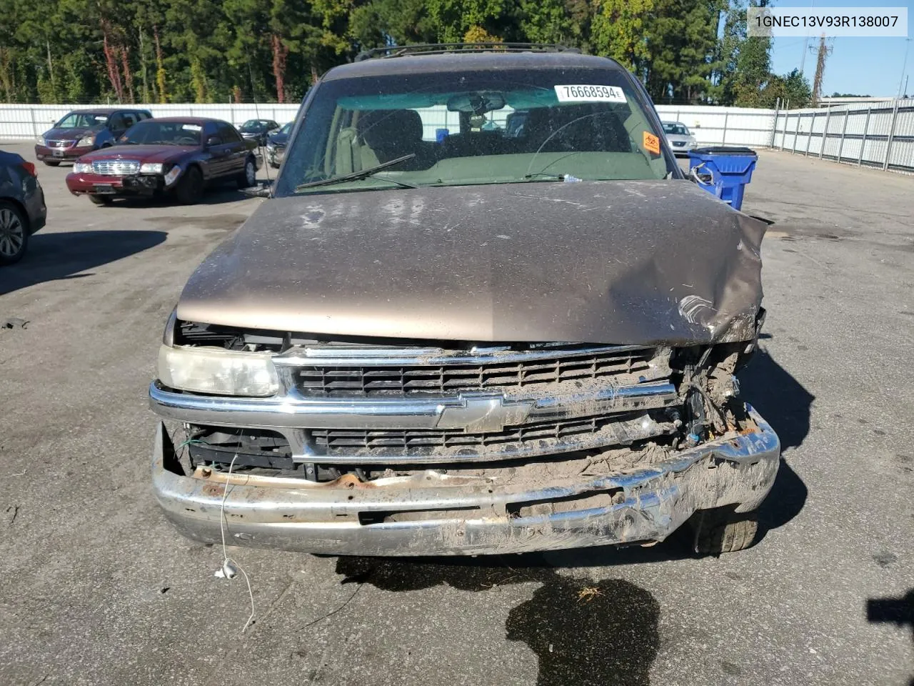 2003 Chevrolet Tahoe C1500 VIN: 1GNEC13V93R138007 Lot: 76668594