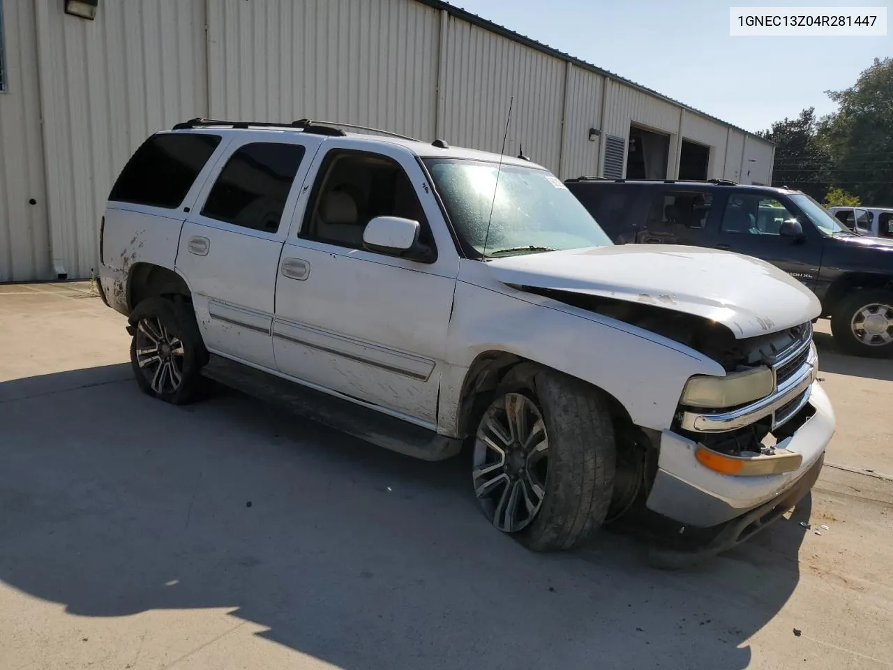 2004 Chevrolet Tahoe C1500 VIN: 1GNEC13Z04R281447 Lot: 68232914