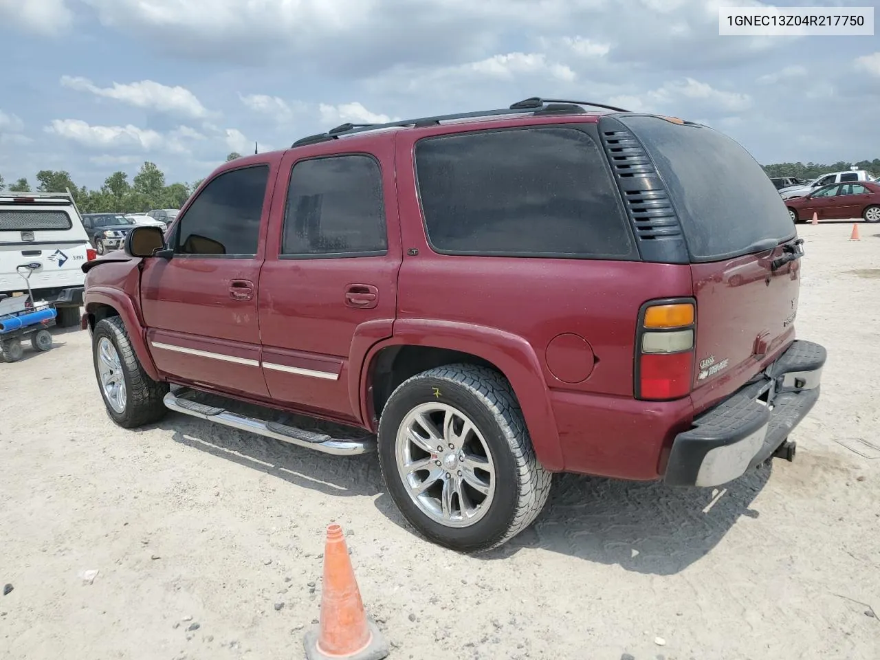 2004 Chevrolet Tahoe C1500 VIN: 1GNEC13Z04R217750 Lot: 68752974