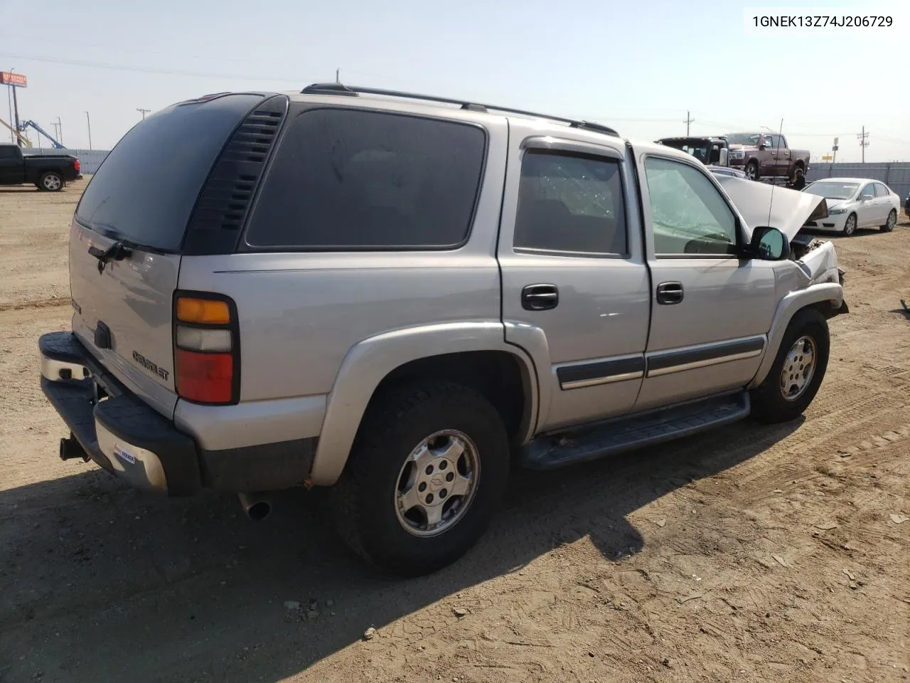 2004 Chevrolet Tahoe K1500 VIN: 1GNEK13Z74J206729 Lot: 71602454