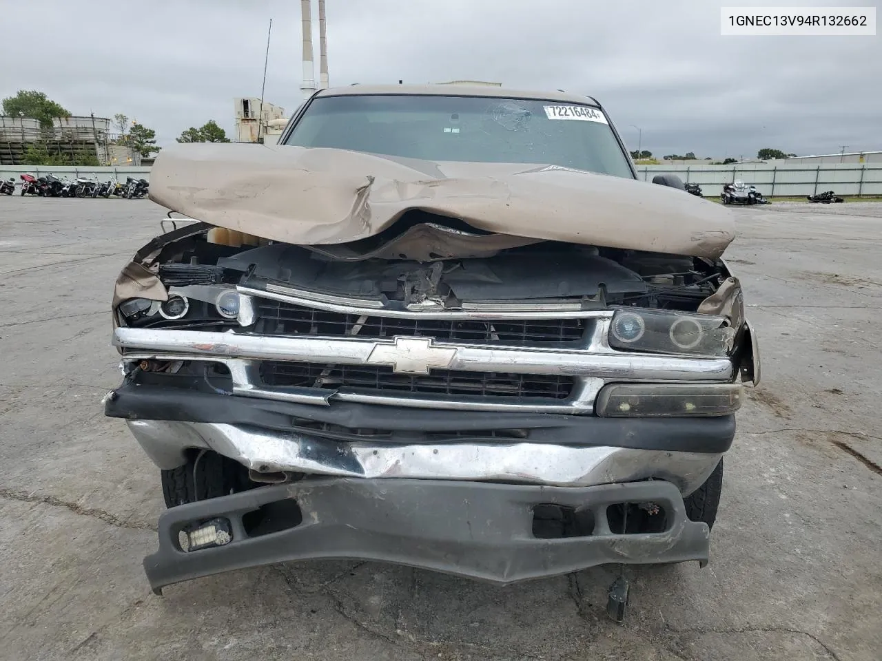 2004 Chevrolet Tahoe C1500 VIN: 1GNEC13V94R132662 Lot: 72216484