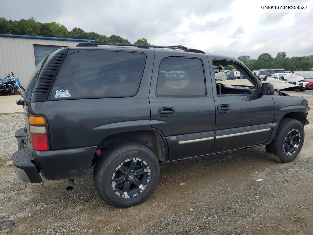 2004 Chevrolet Tahoe K1500 VIN: 1GNEK13Z04R258527 Lot: 72944164