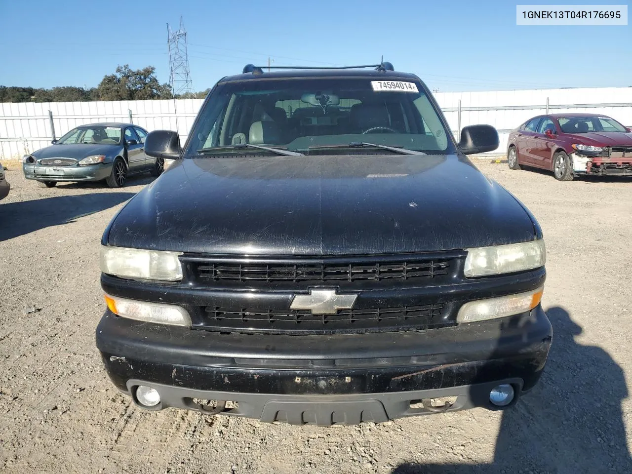 2004 Chevrolet Tahoe K1500 VIN: 1GNEK13T04R176695 Lot: 74594014