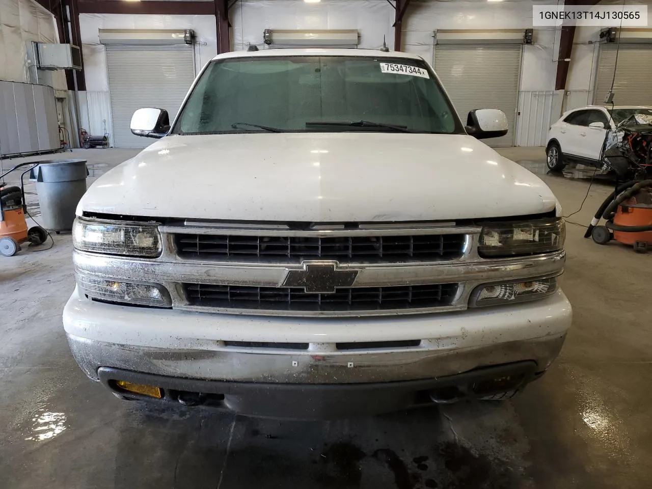 2004 Chevrolet Tahoe K1500 VIN: 1GNEK13T14J130565 Lot: 75347344