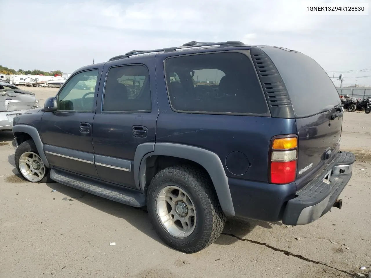 2004 Chevrolet Tahoe K1500 VIN: 1GNEK13Z94R128830 Lot: 75434144