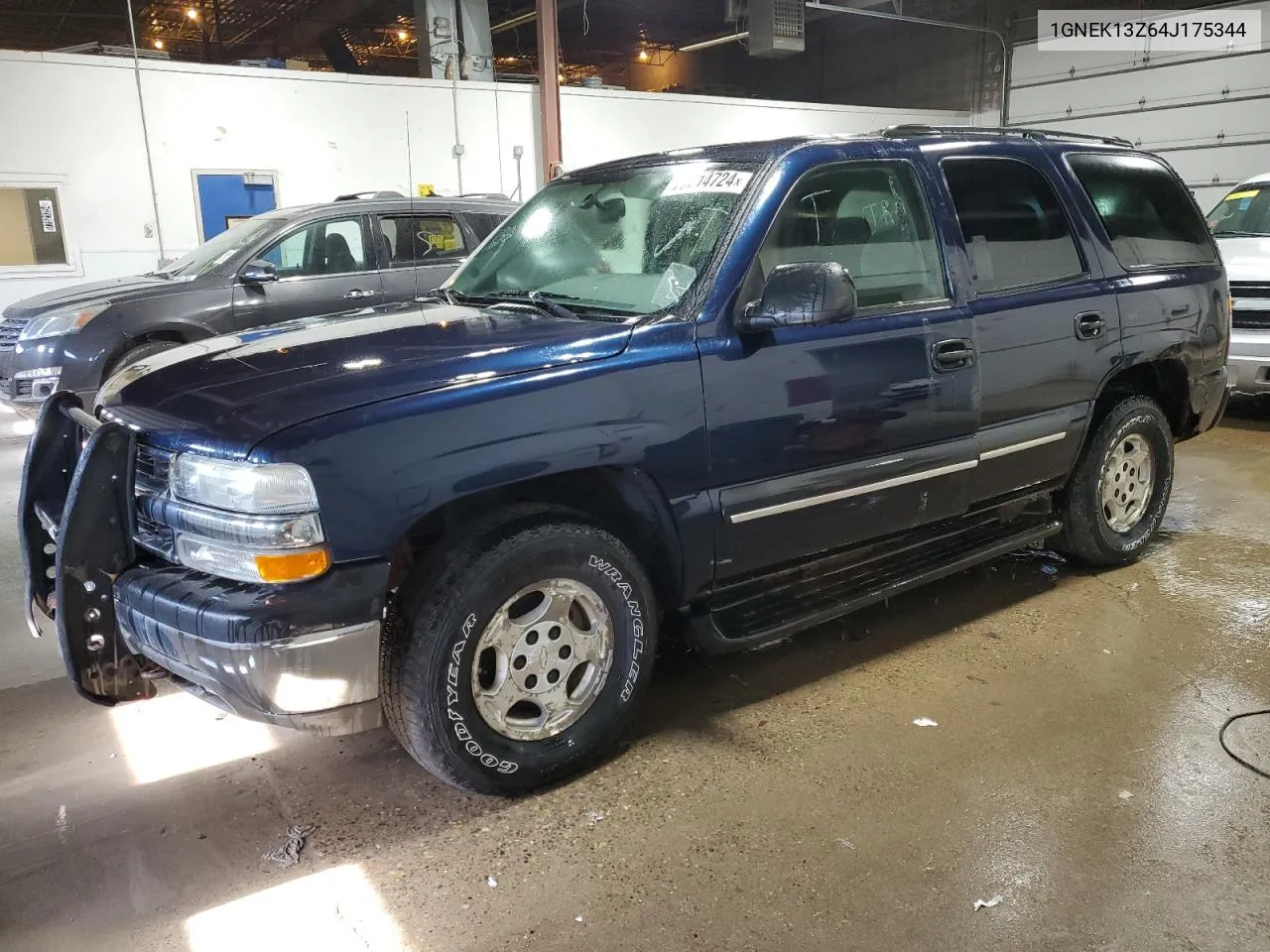 2004 Chevrolet Tahoe K1500 VIN: 1GNEK13Z64J175344 Lot: 77714724