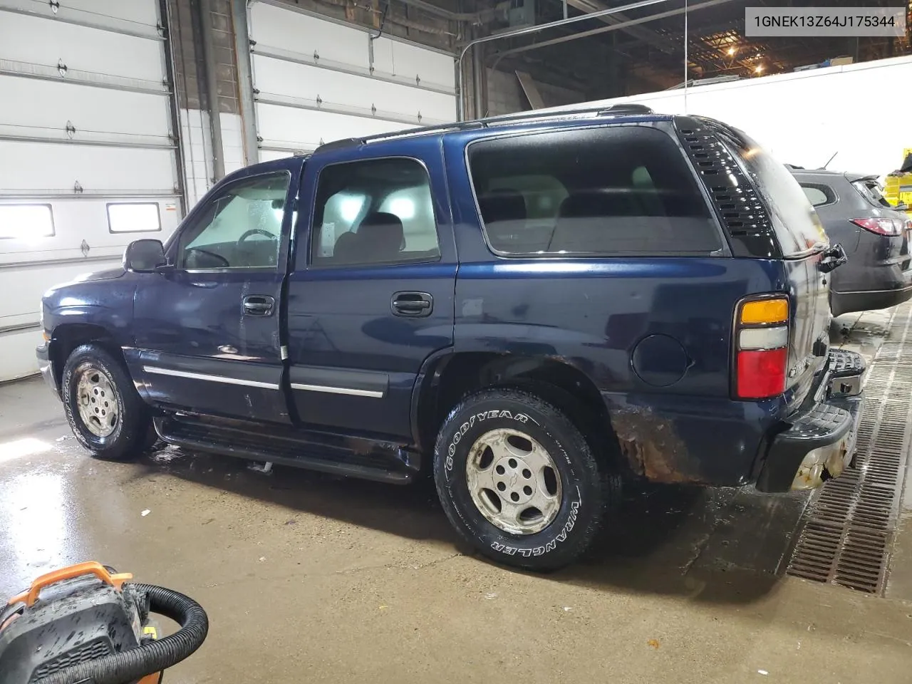 2004 Chevrolet Tahoe K1500 VIN: 1GNEK13Z64J175344 Lot: 77714724