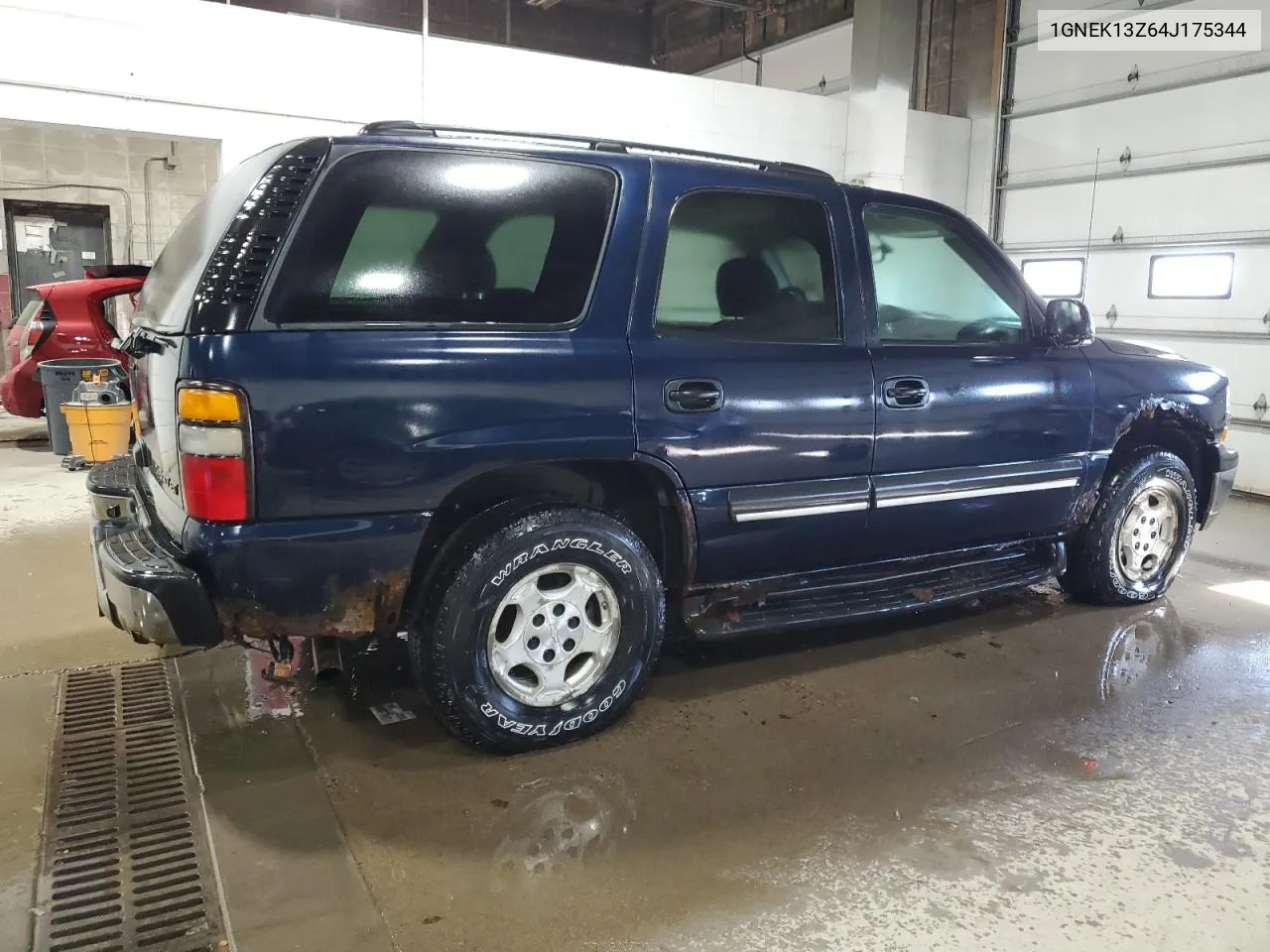 2004 Chevrolet Tahoe K1500 VIN: 1GNEK13Z64J175344 Lot: 77714724