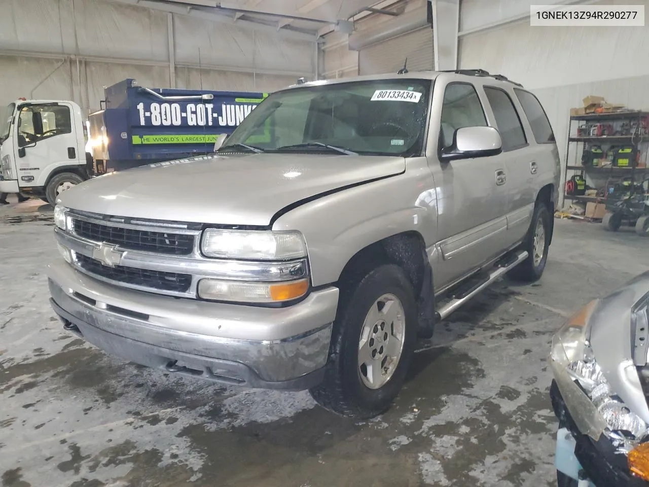 2004 Chevrolet Tahoe K1500 VIN: 1GNEK13Z94R290277 Lot: 80133434