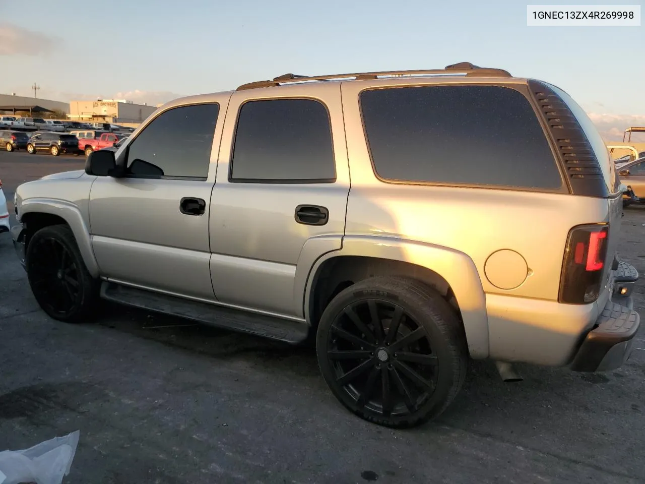 2004 Chevrolet Tahoe C1500 VIN: 1GNEC13ZX4R269998 Lot: 80344004