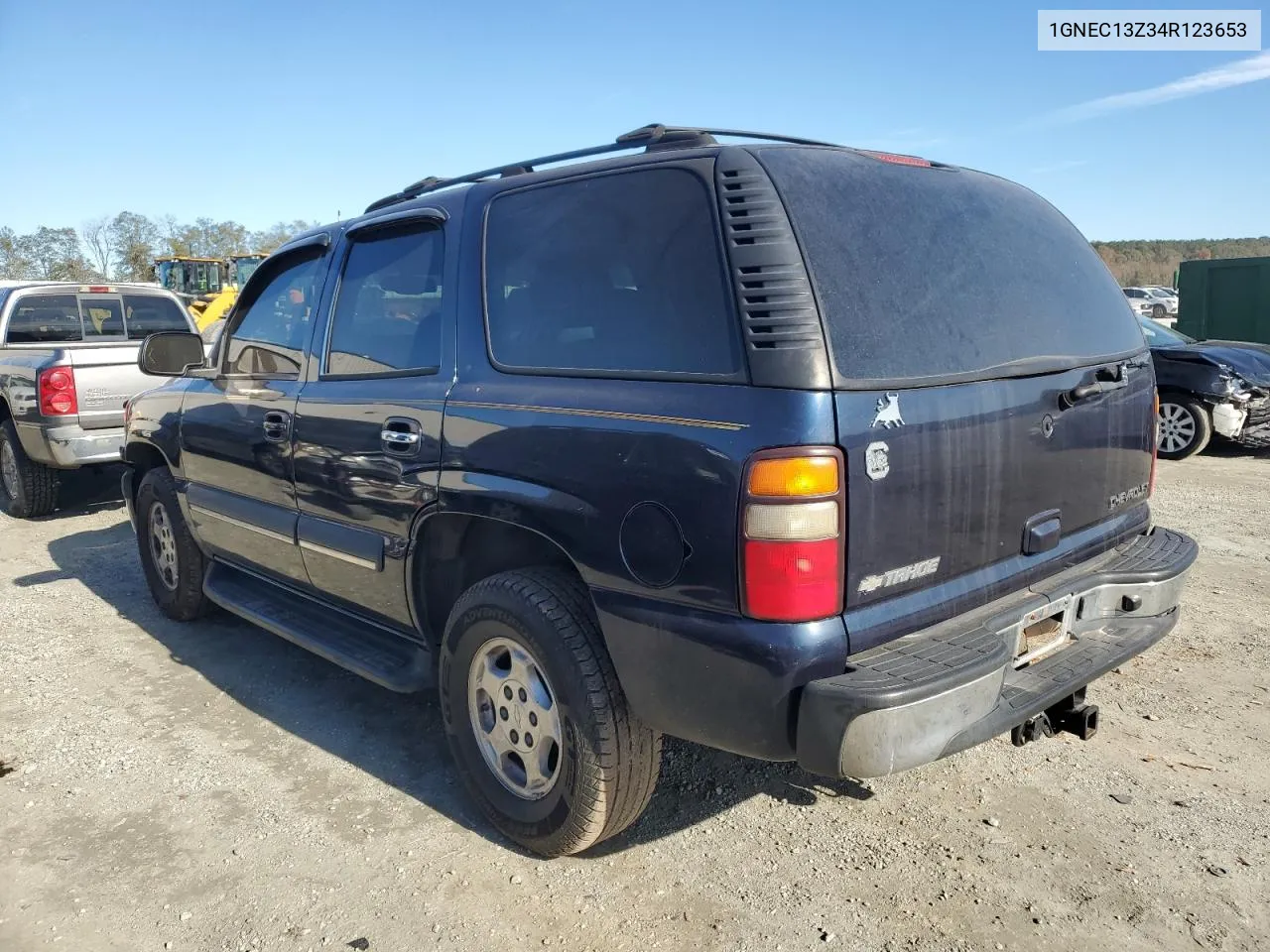 2004 Chevrolet Tahoe C1500 VIN: 1GNEC13Z34R123653 Lot: 80431914