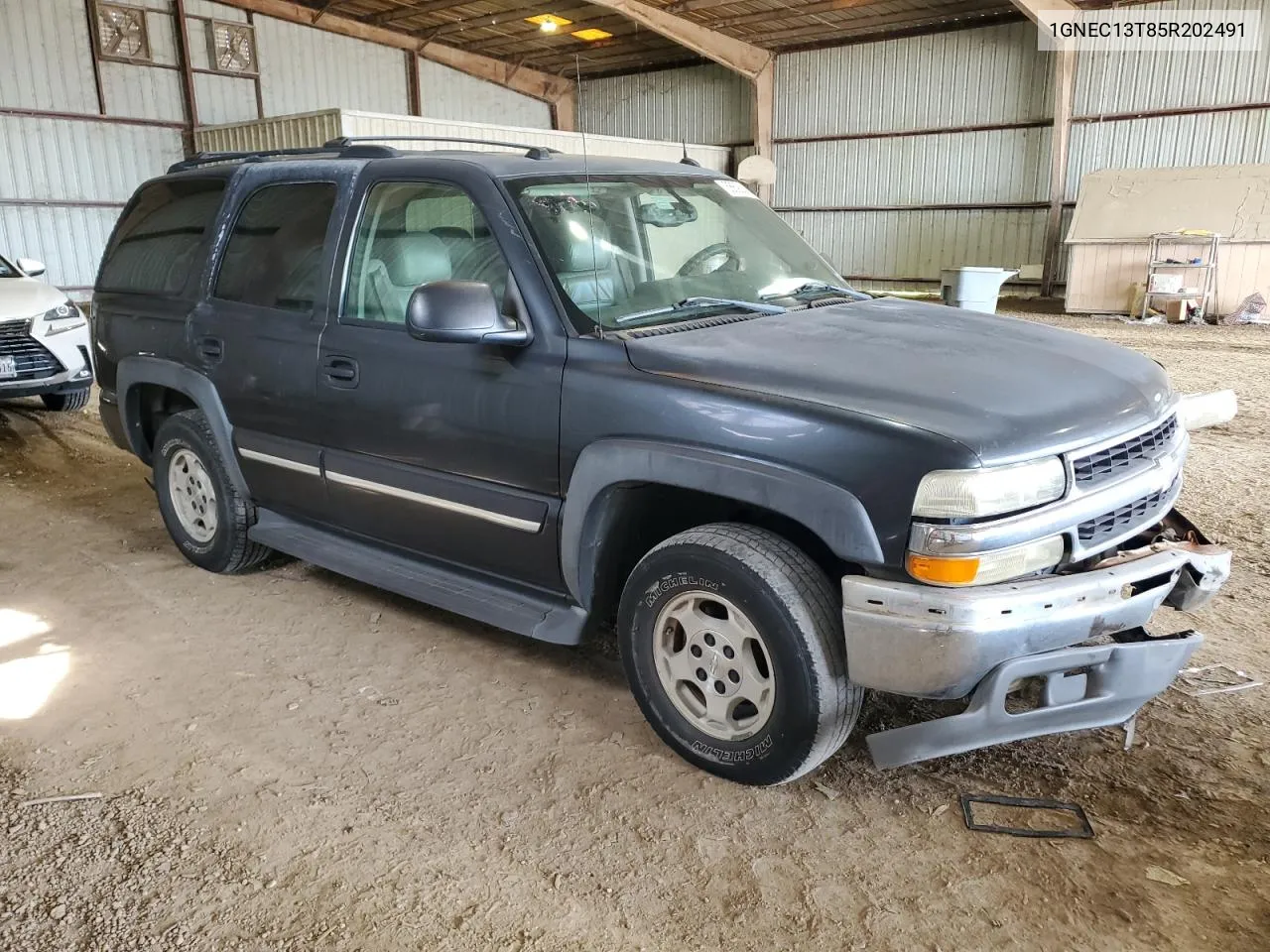 2005 Chevrolet Tahoe C1500 VIN: 1GNEC13T85R202491 Lot: 68692864