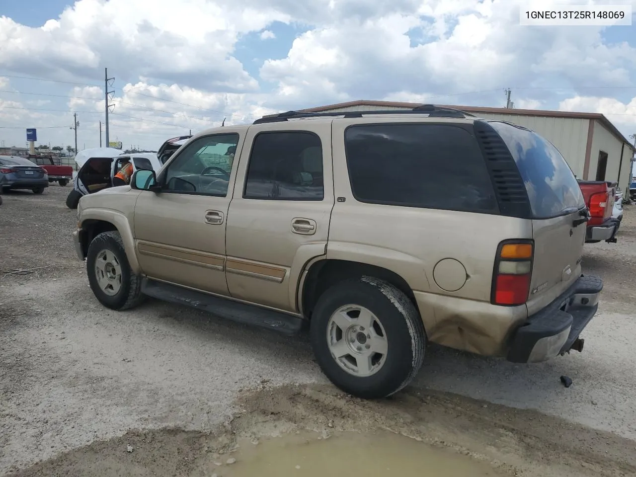 2005 Chevrolet Tahoe C1500 VIN: 1GNEC13T25R148069 Lot: 69186434