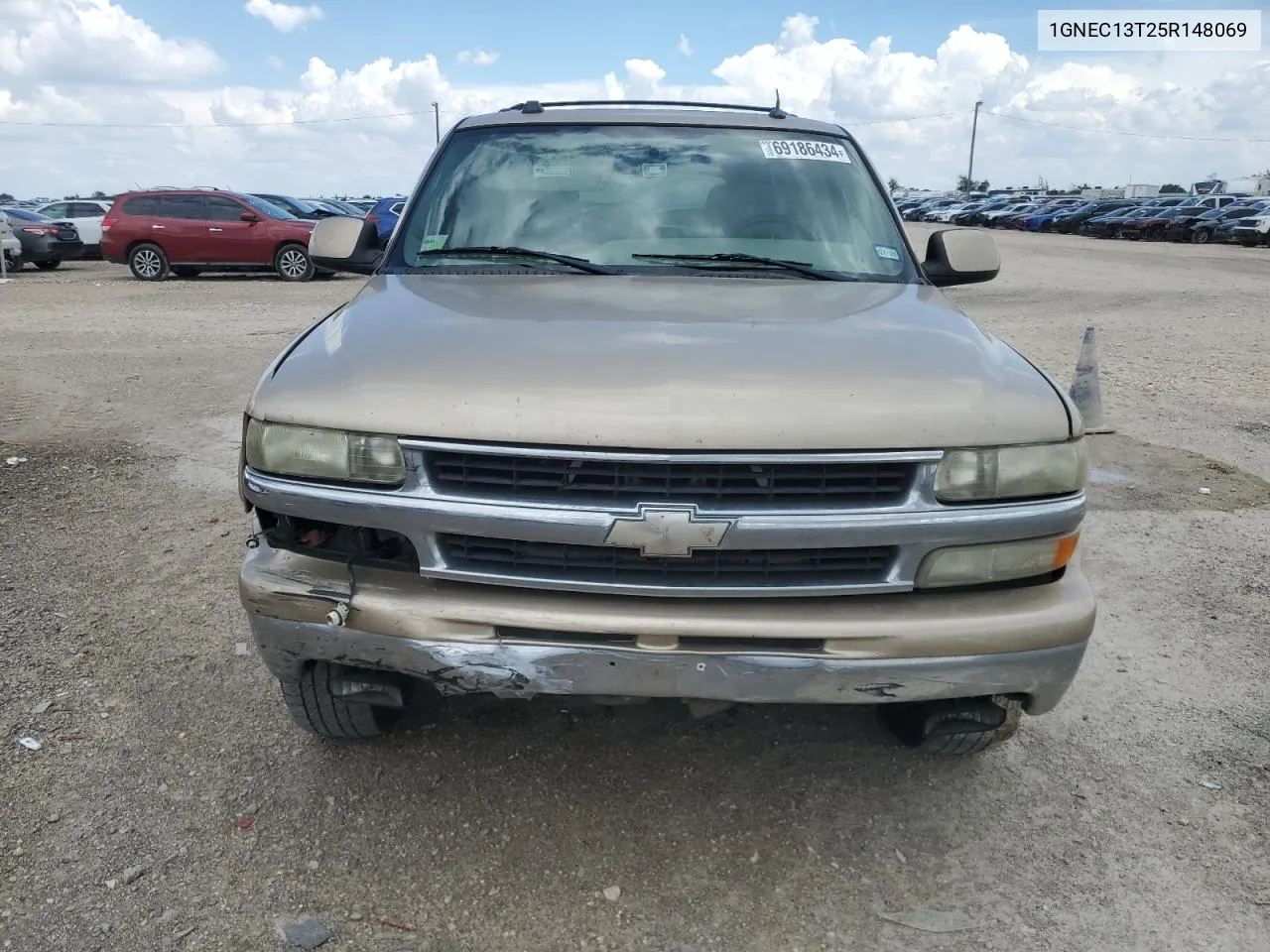 2005 Chevrolet Tahoe C1500 VIN: 1GNEC13T25R148069 Lot: 69186434