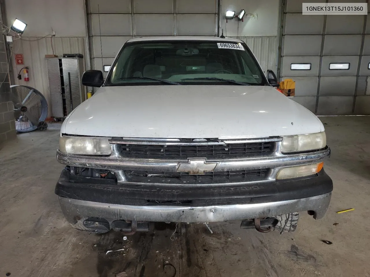 2005 Chevrolet Tahoe K1500 VIN: 1GNEK13T15J101360 Lot: 69653834