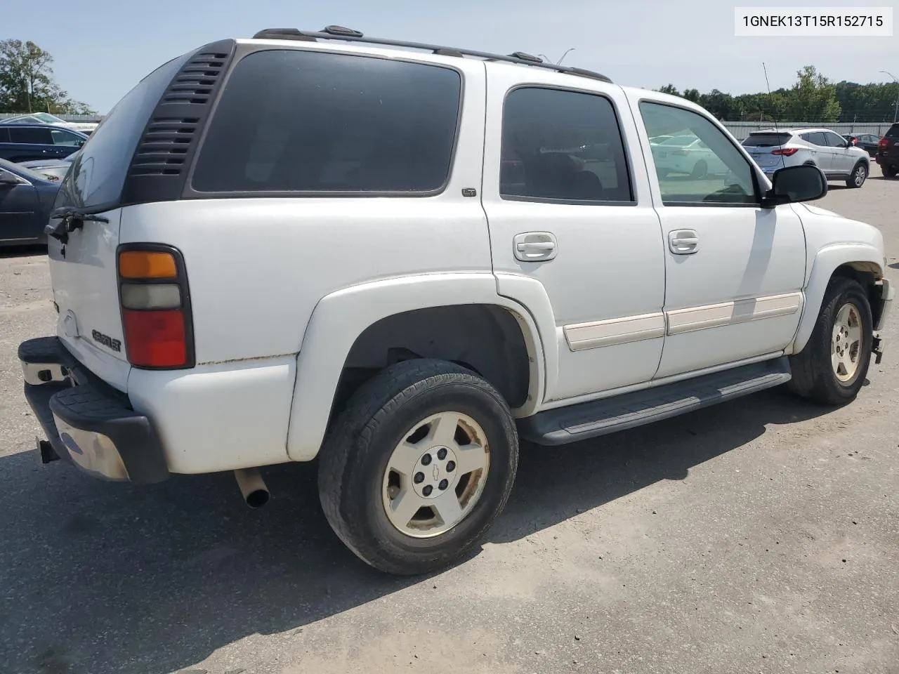 2005 Chevrolet Tahoe K1500 VIN: 1GNEK13T15R152715 Lot: 70600364