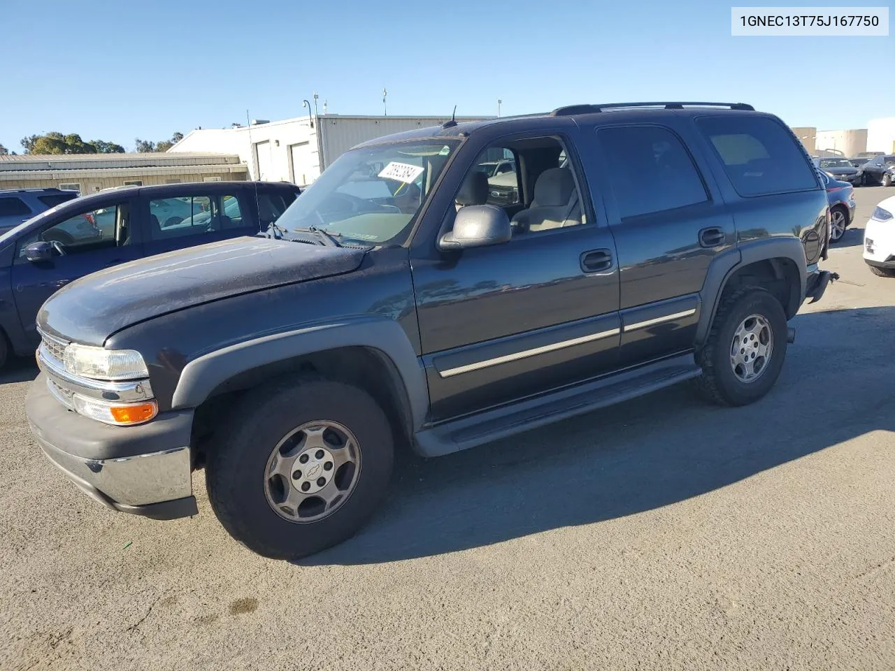 2005 Chevrolet Tahoe C1500 VIN: 1GNEC13T75J167750 Lot: 70892384