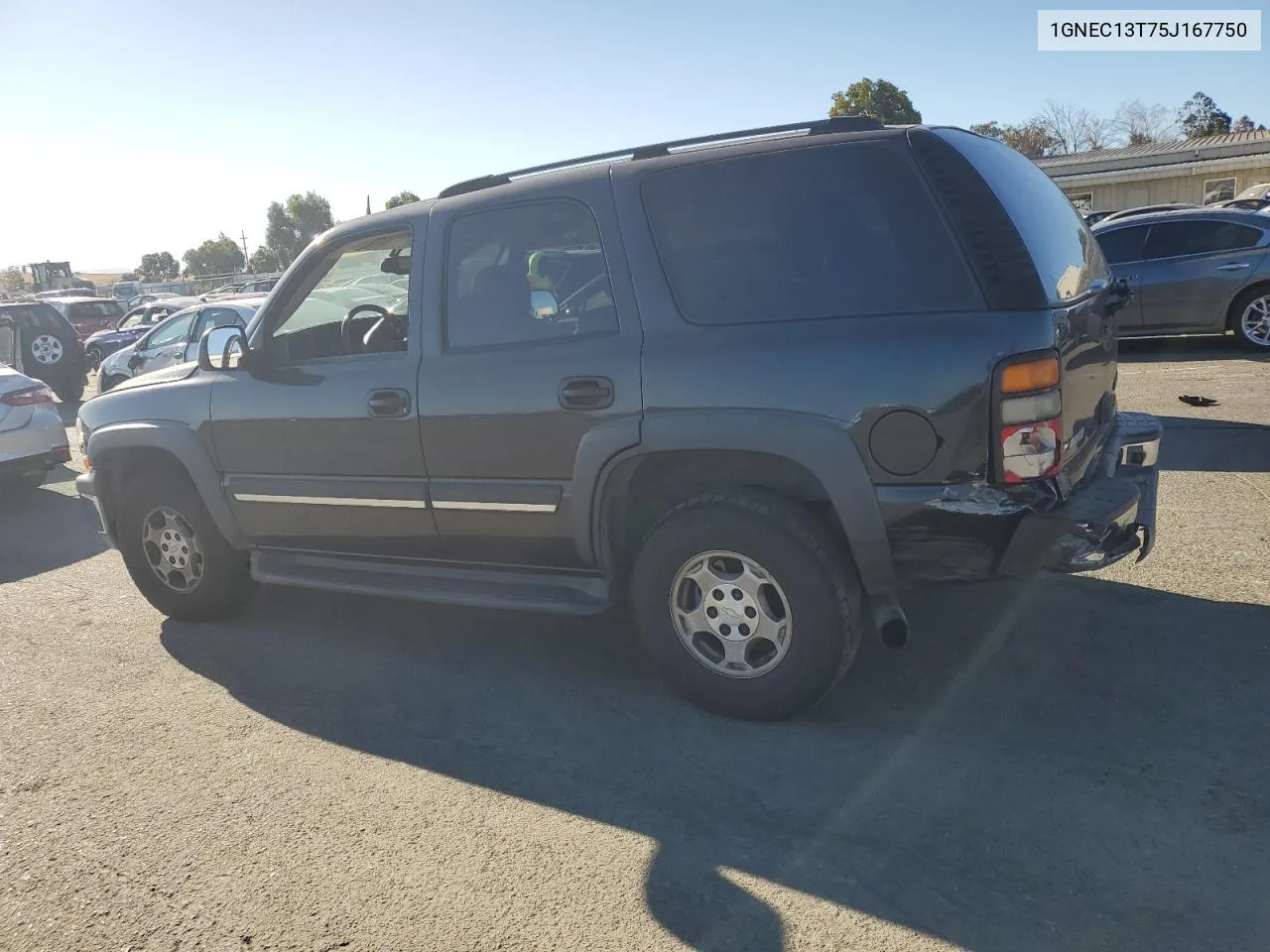 2005 Chevrolet Tahoe C1500 VIN: 1GNEC13T75J167750 Lot: 70892384