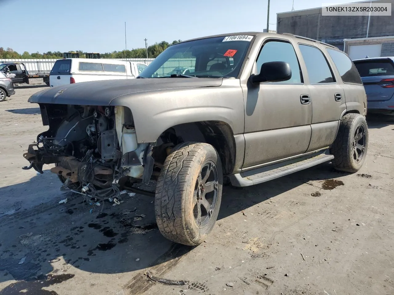 2005 Chevrolet Tahoe K1500 VIN: 1GNEK13ZX5R203004 Lot: 71061694