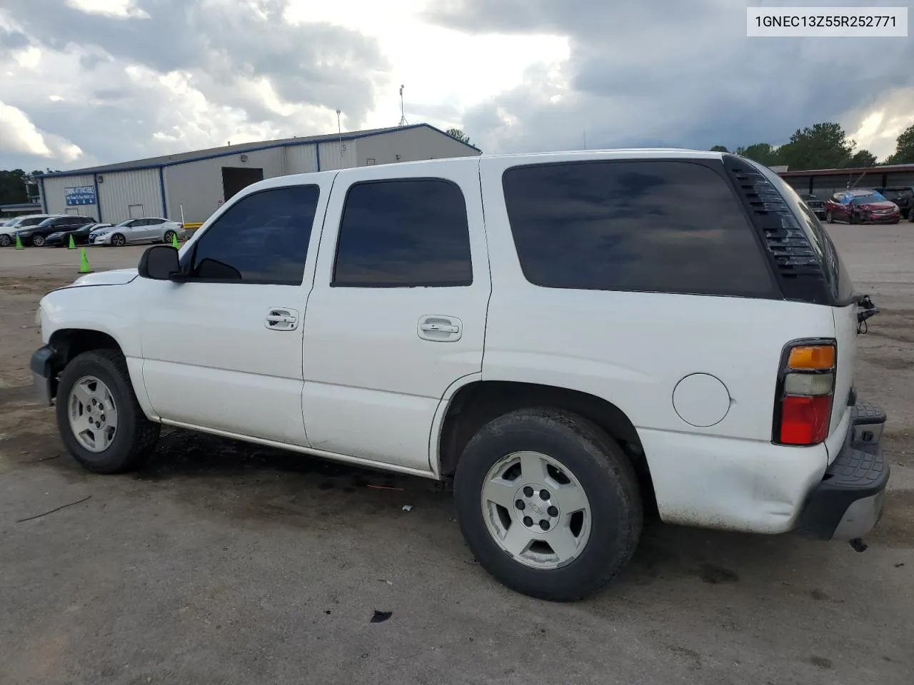 2005 Chevrolet Tahoe C1500 VIN: 1GNEC13Z55R252771 Lot: 71830634