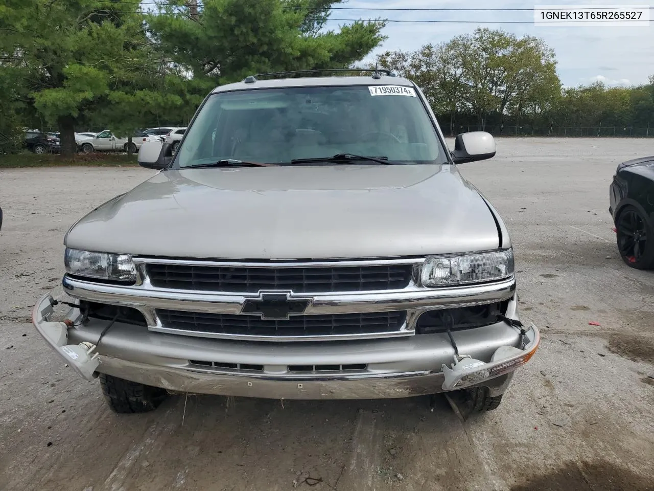 2005 Chevrolet Tahoe K1500 VIN: 1GNEK13T65R265527 Lot: 71950374