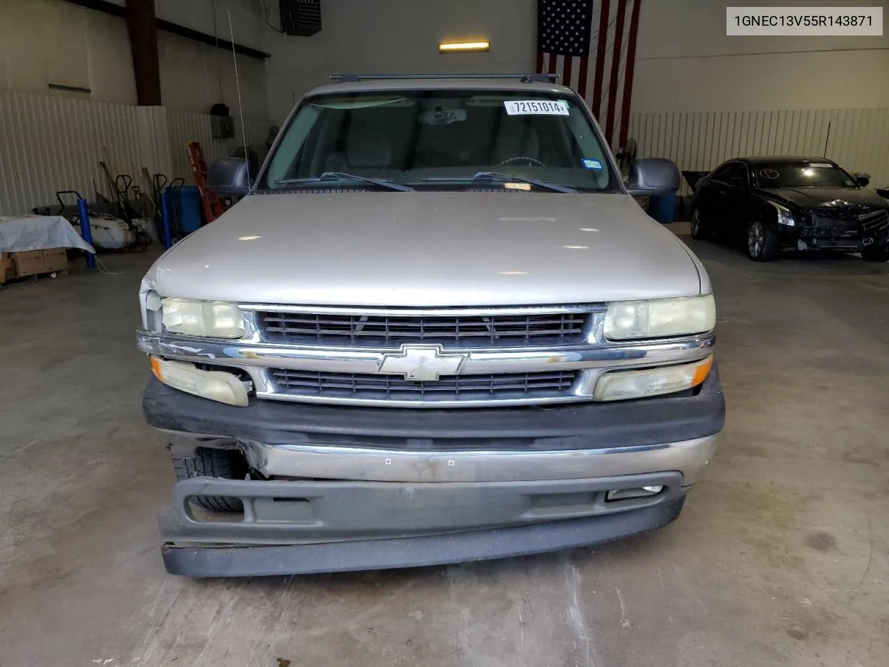 2005 Chevrolet Tahoe C1500 VIN: 1GNEC13V55R143871 Lot: 72151014