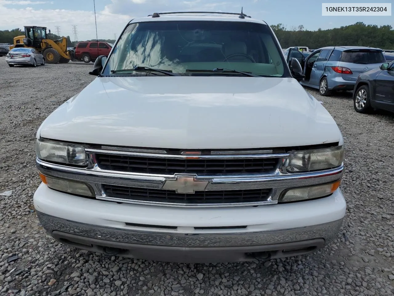 2005 Chevrolet Tahoe K1500 VIN: 1GNEK13T35R242304 Lot: 73241924