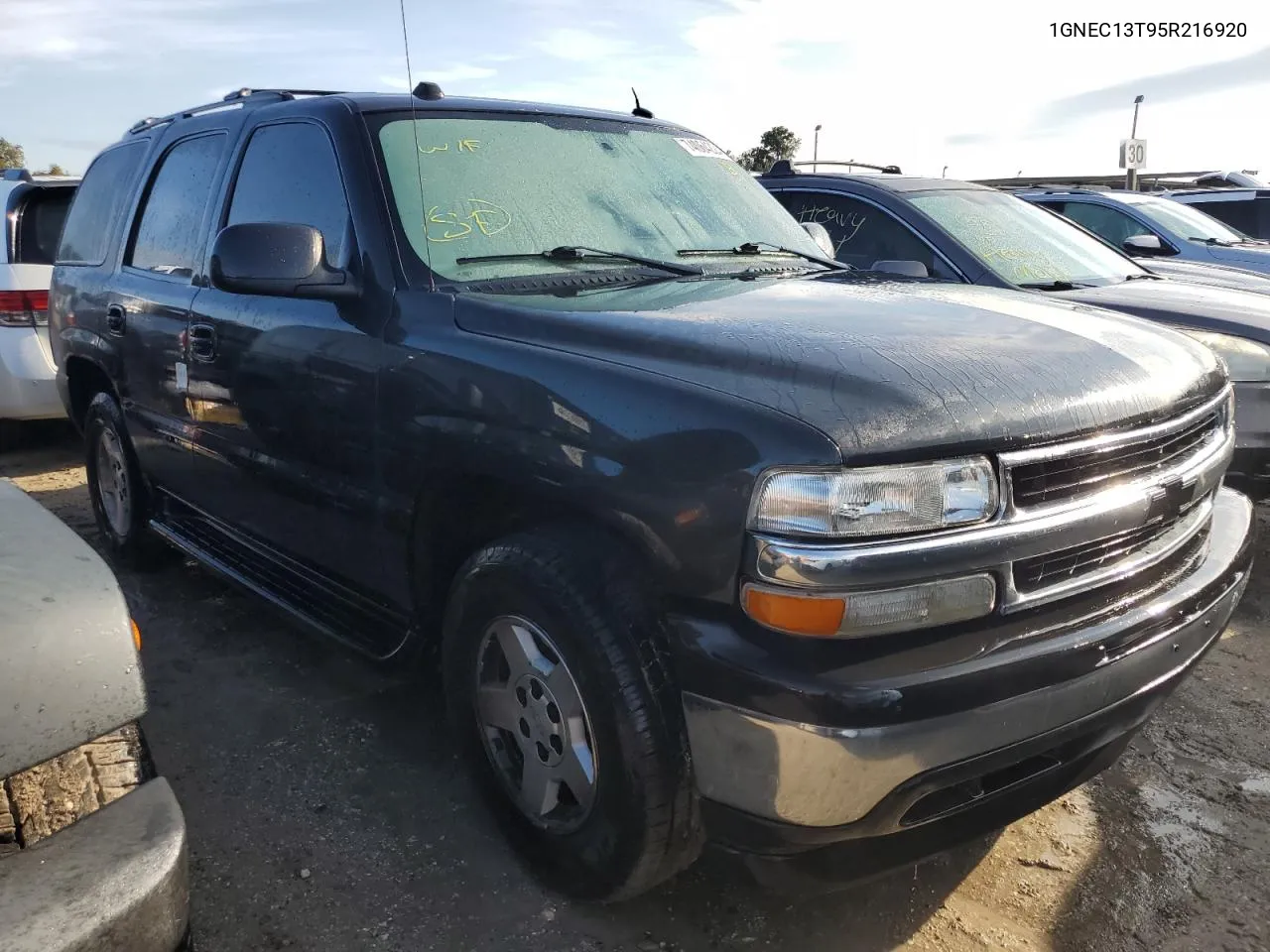 2005 Chevrolet Tahoe C1500 VIN: 1GNEC13T95R216920 Lot: 74064224