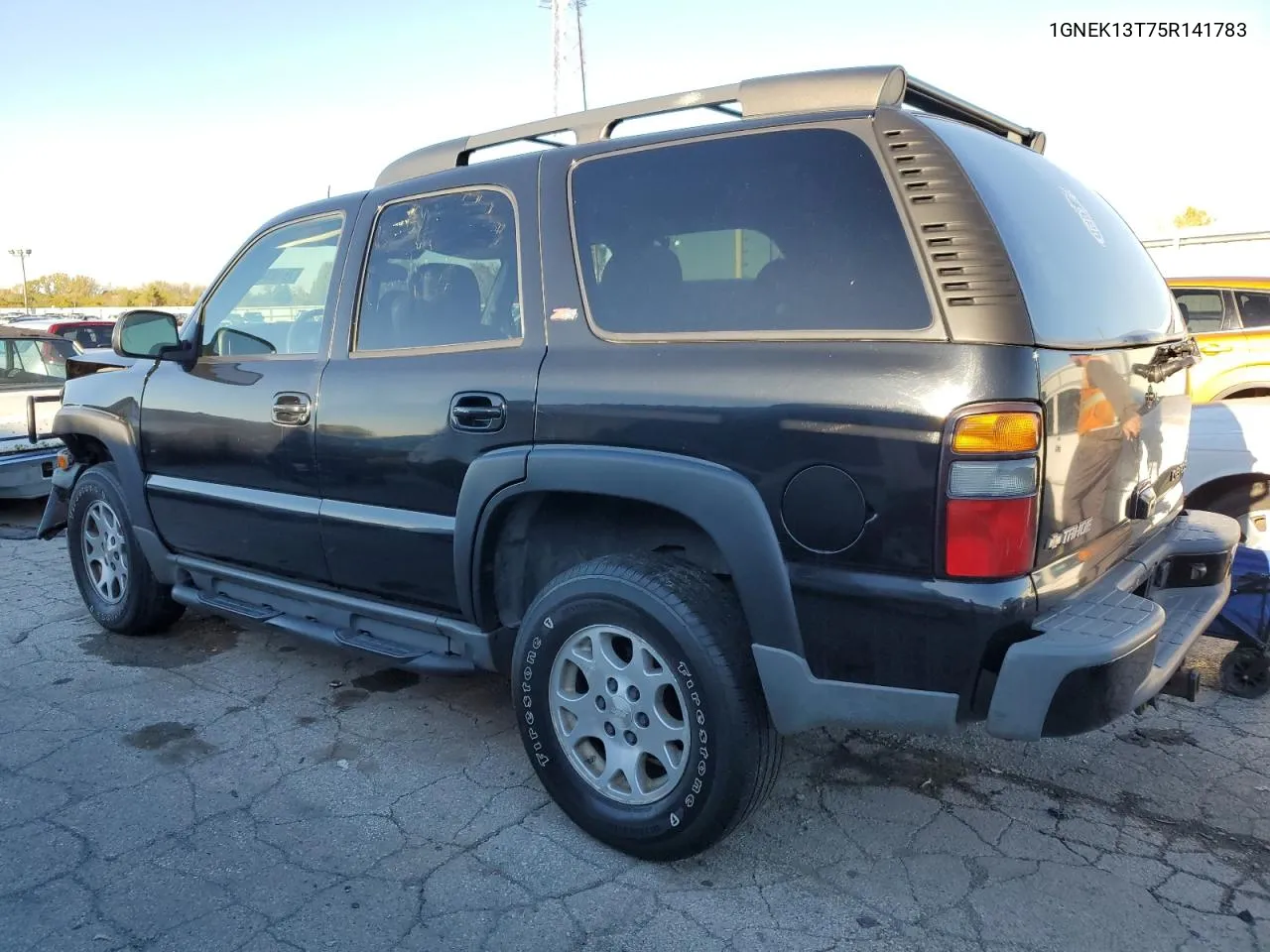 2005 Chevrolet Tahoe K1500 VIN: 1GNEK13T75R141783 Lot: 76103494