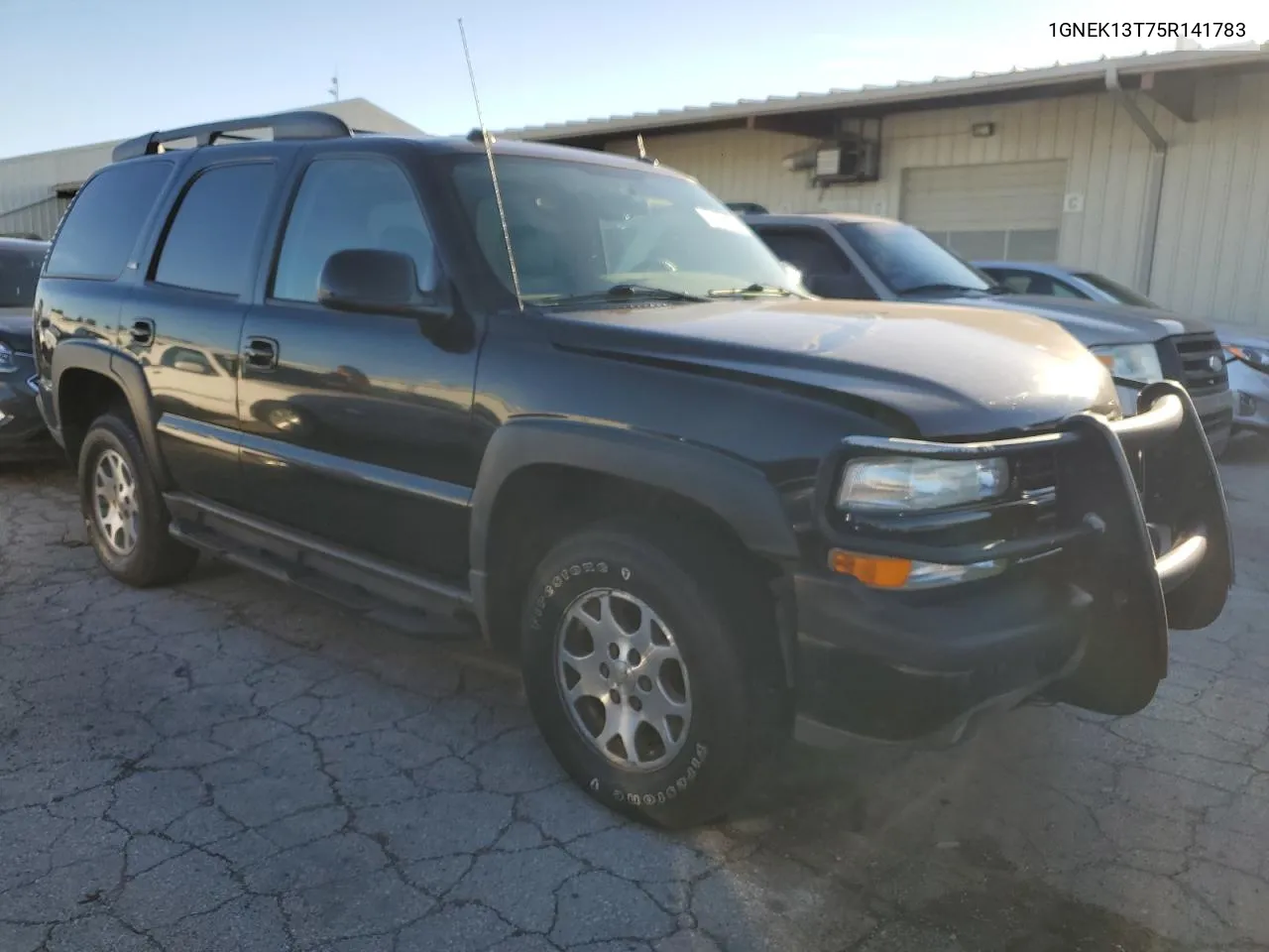 2005 Chevrolet Tahoe K1500 VIN: 1GNEK13T75R141783 Lot: 76103494