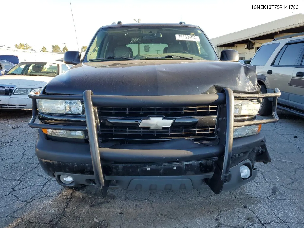 2005 Chevrolet Tahoe K1500 VIN: 1GNEK13T75R141783 Lot: 76103494