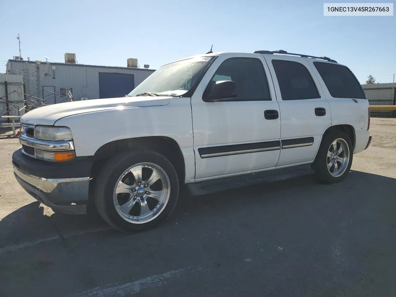 2005 Chevrolet Tahoe C1500 VIN: 1GNEC13V45R267663 Lot: 79534194