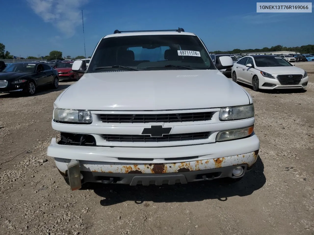 2006 Chevrolet Tahoe K1500 VIN: 1GNEK13T76R169066 Lot: 69711174