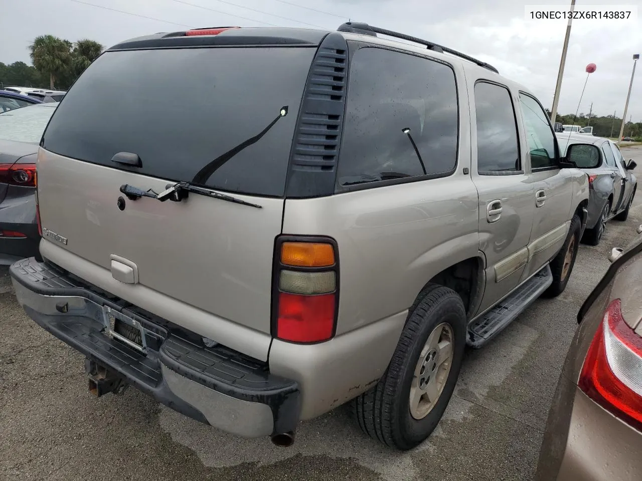 2006 Chevrolet Tahoe C1500 VIN: 1GNEC13ZX6R143837 Lot: 73887214