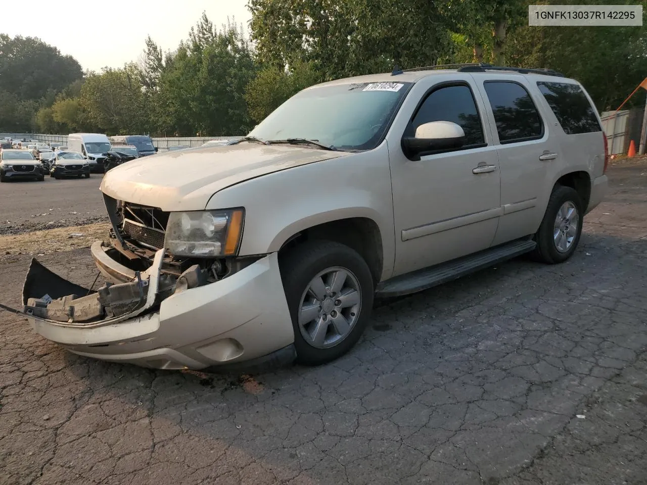 2007 Chevrolet Tahoe K1500 VIN: 1GNFK13037R142295 Lot: 70610294