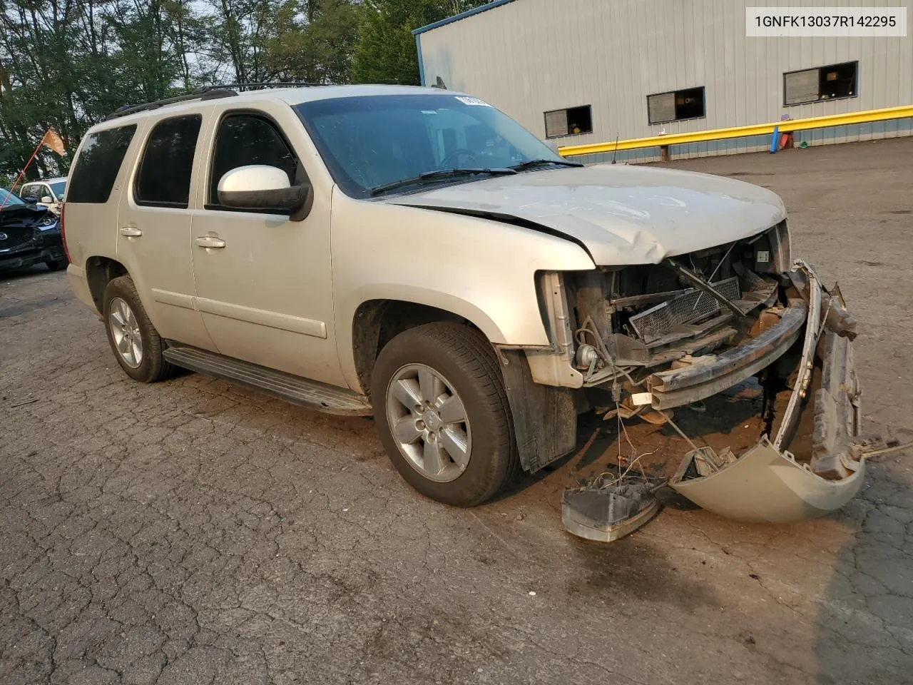 2007 Chevrolet Tahoe K1500 VIN: 1GNFK13037R142295 Lot: 70610294