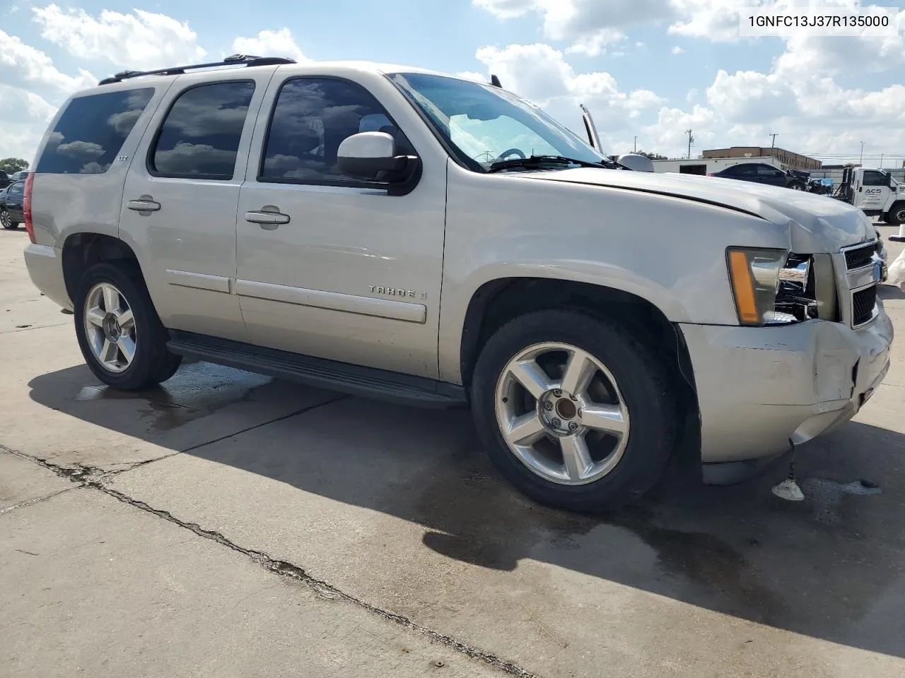 2007 Chevrolet Tahoe C1500 VIN: 1GNFC13J37R135000 Lot: 72053194