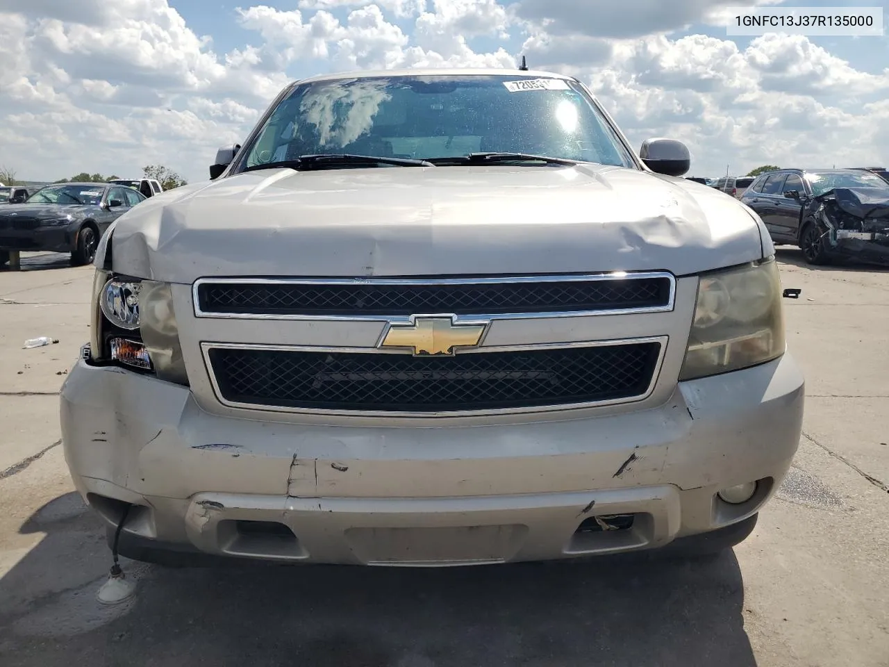 2007 Chevrolet Tahoe C1500 VIN: 1GNFC13J37R135000 Lot: 72053194