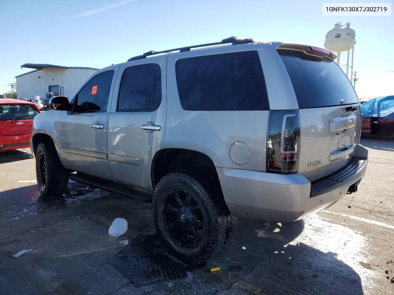 2007 Chevrolet Tahoe K1500 VIN: 1GNFK130X7J302719 Lot: 76041154