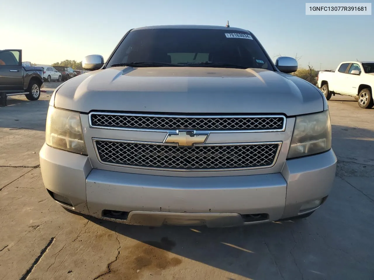 2007 Chevrolet Tahoe C1500 VIN: 1GNFC13077R391681 Lot: 76163034