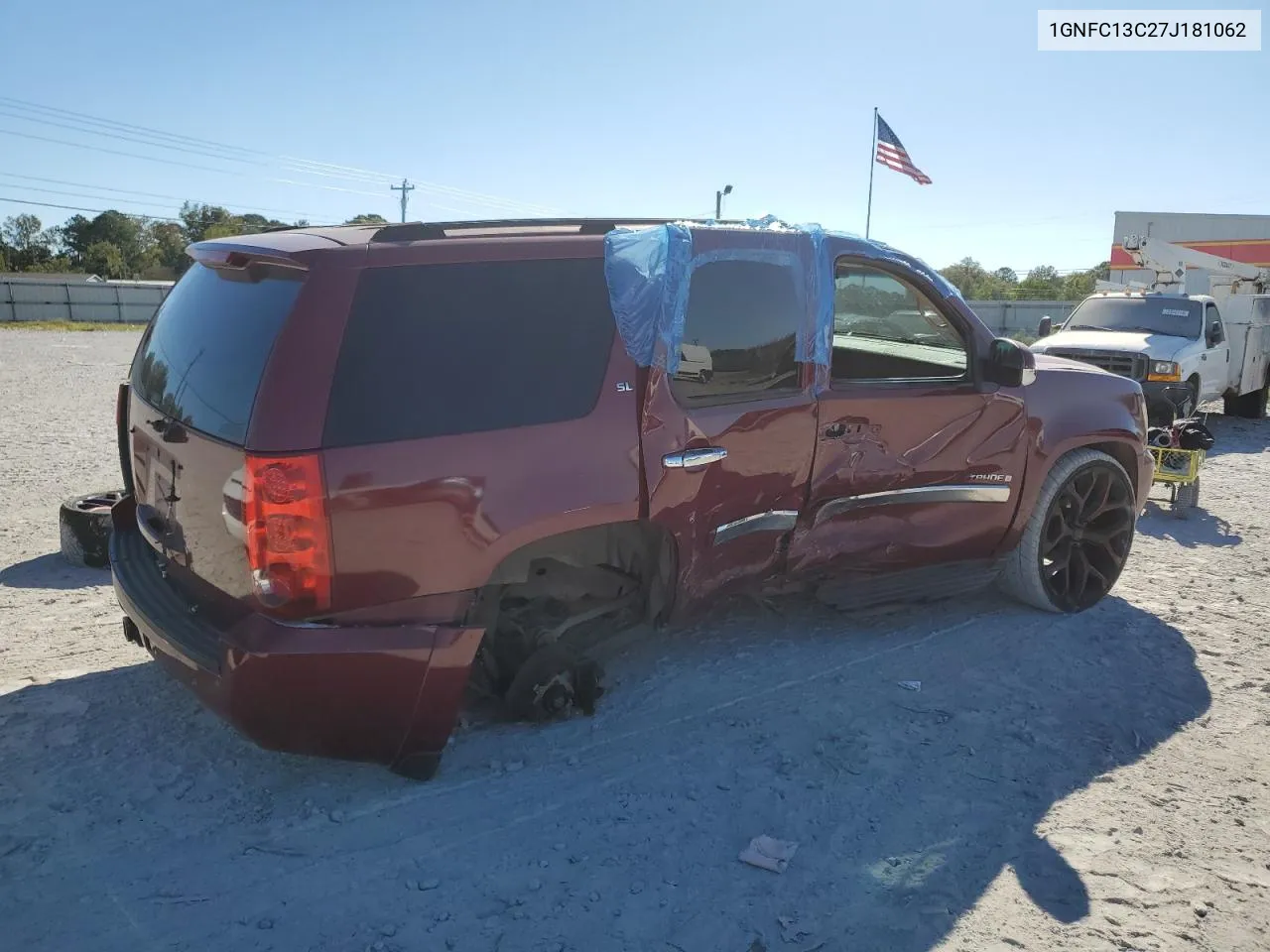 2007 Chevrolet Tahoe C1500 VIN: 1GNFC13C27J181062 Lot: 76377394