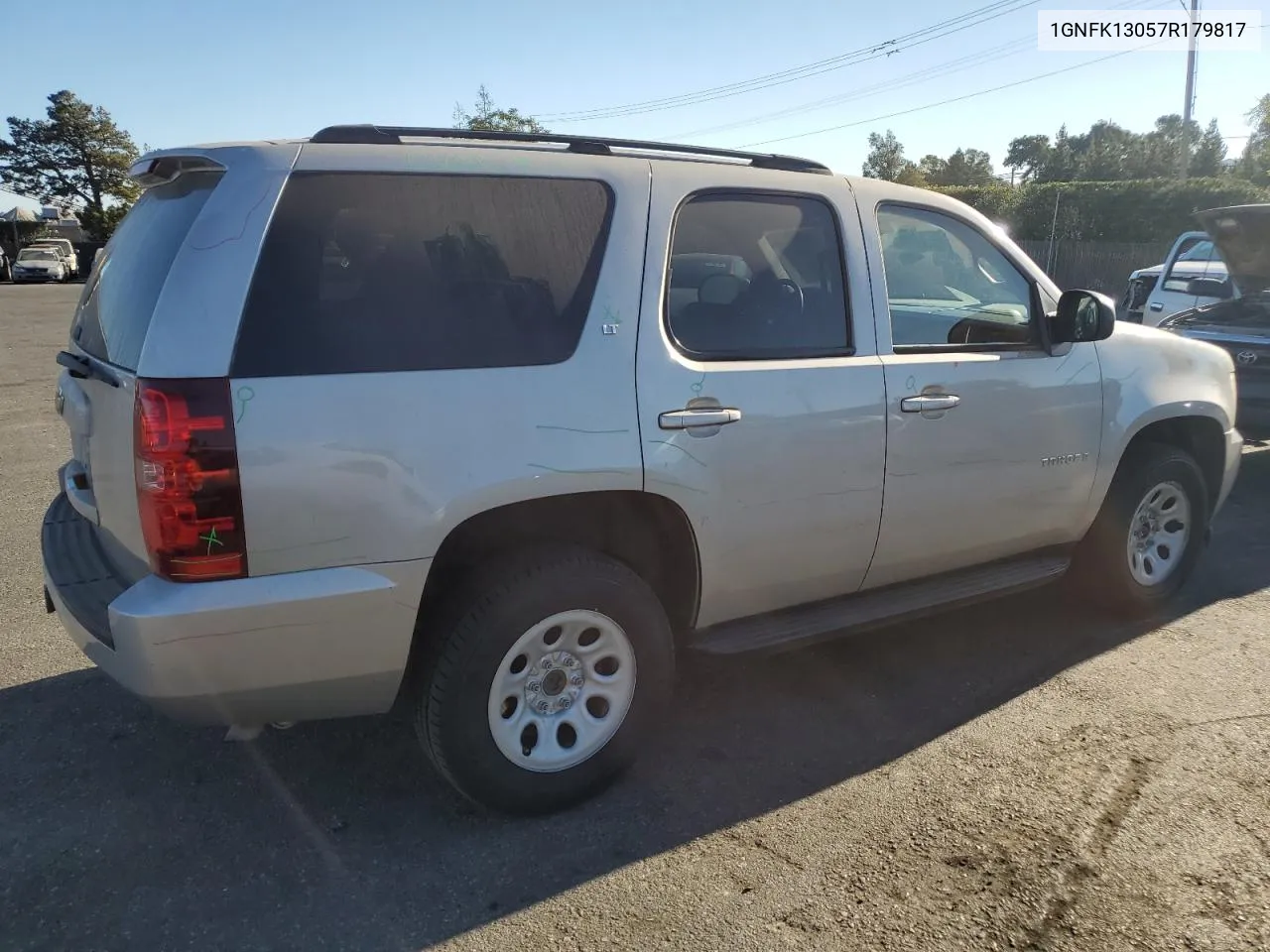 2007 Chevrolet Tahoe K1500 VIN: 1GNFK13057R179817 Lot: 77143704