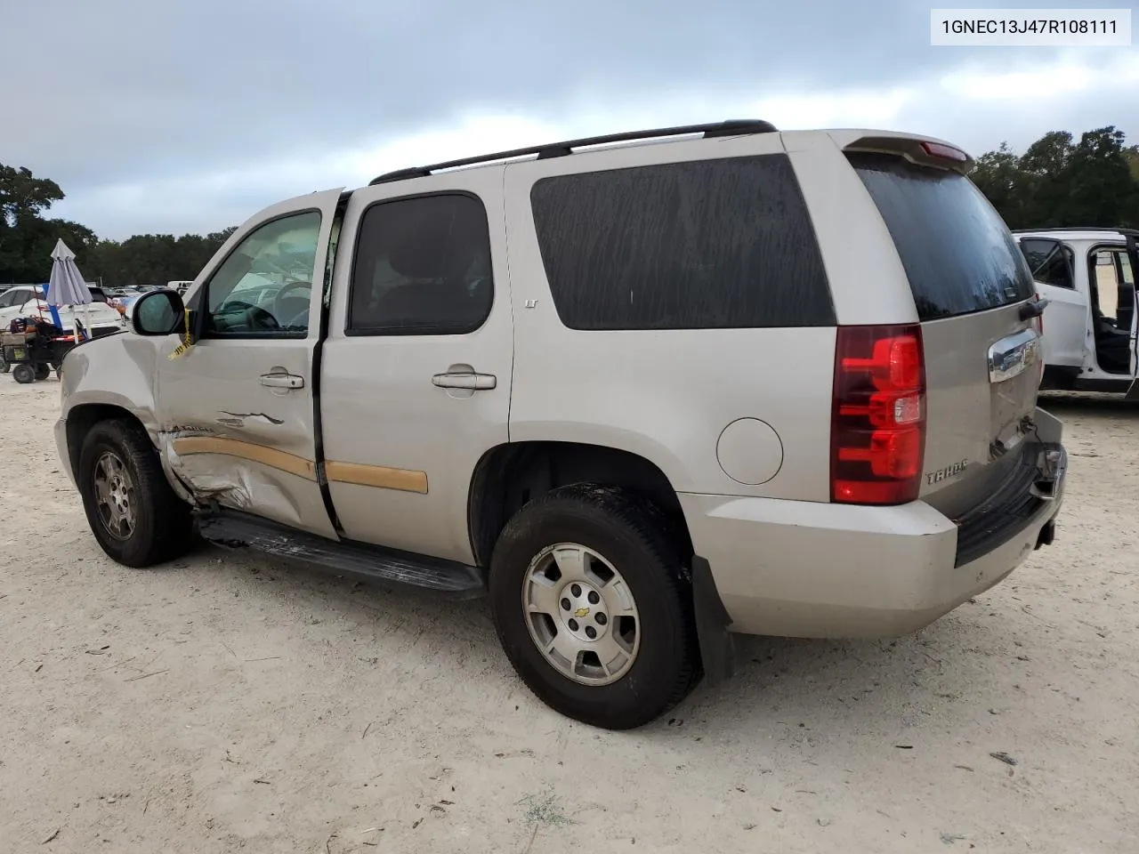 2007 Chevrolet Tahoe C1500 VIN: 1GNEC13J47R108111 Lot: 77217274