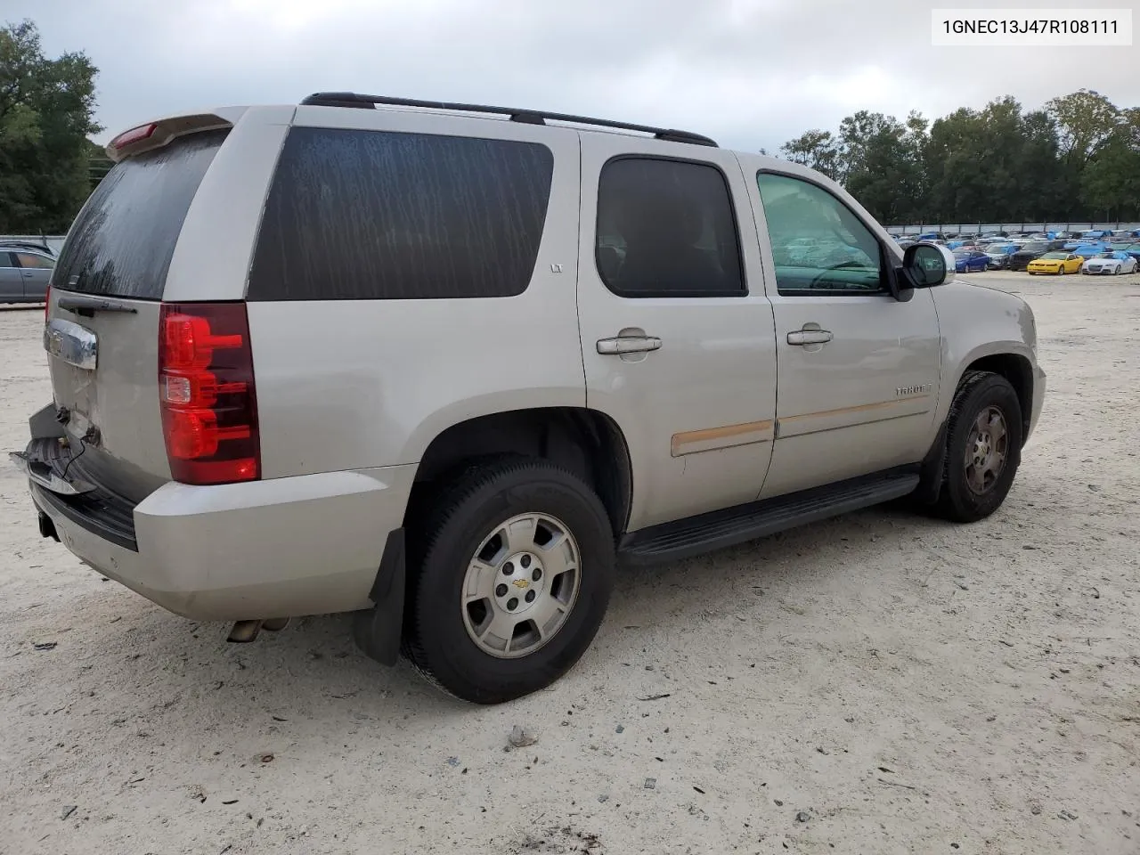 2007 Chevrolet Tahoe C1500 VIN: 1GNEC13J47R108111 Lot: 77217274