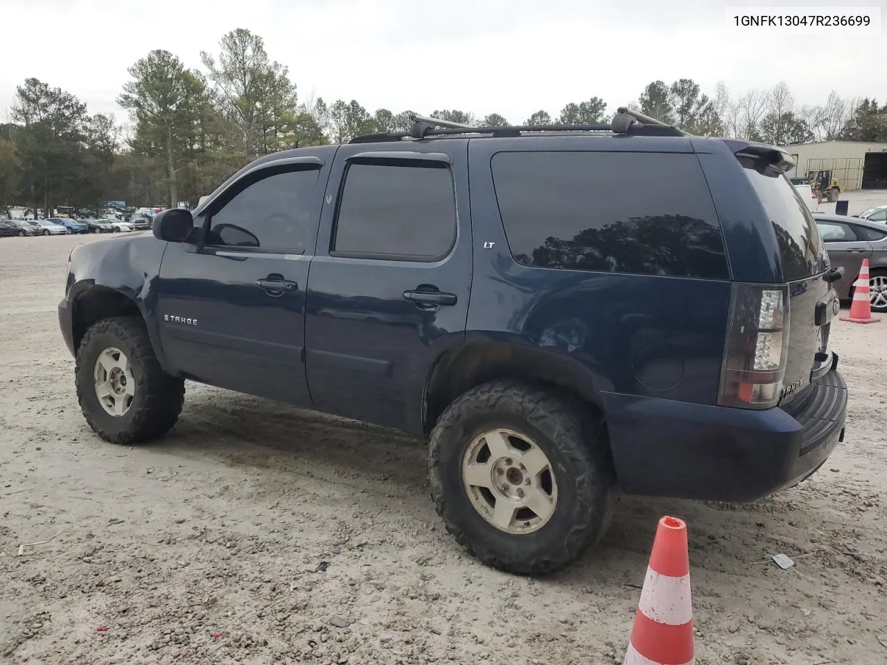 2007 Chevrolet Tahoe K1500 VIN: 1GNFK13047R236699 Lot: 80470214